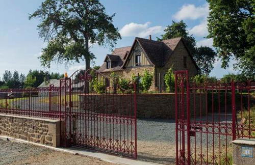 Maison spacieuse à St Denis de Villenette avec jardin clos - FR-1-497-115 - Foto 29