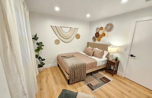 Luxury 4BR near Six Flags & Naval Base - Foto 30