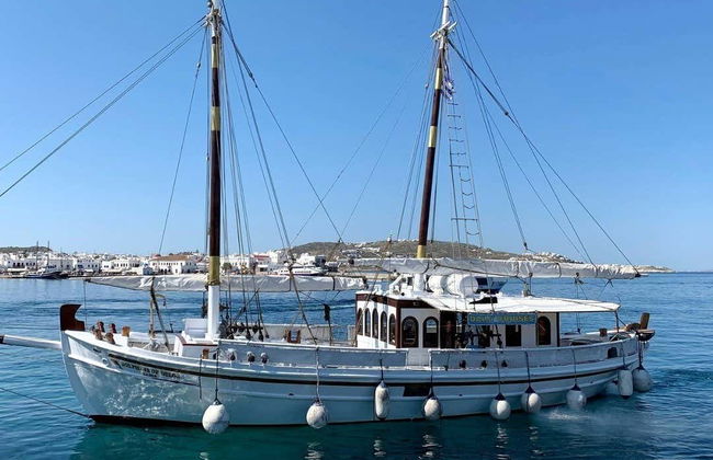 Excursión a las islas de Delos y Rhenia en velero - Foto 1