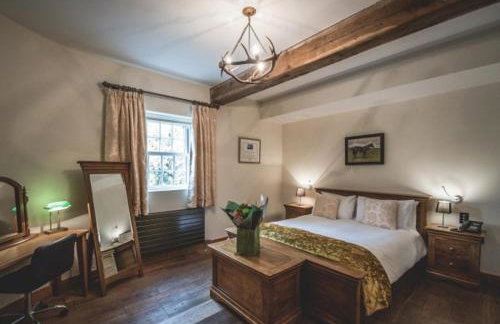 The Saddle Room - Photo 72