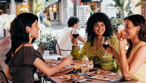 Disfrutando del tour de compras por Fidenza Village