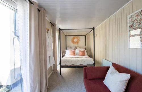 Rainbow Cottage Spacious Detached Home, Hot Tub, Sleeps 7 - Foto 17