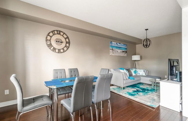 Luxury 3BR 2 5BA Townhome Private HOT TUB GYM BBQ Sauna - Foto 18