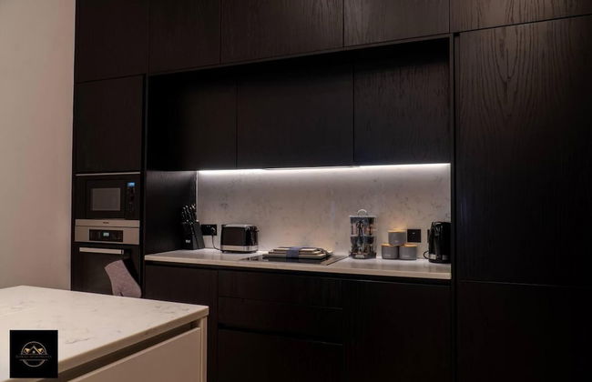 Lovely 3-bed Apartment in Altrincham - Photo 6