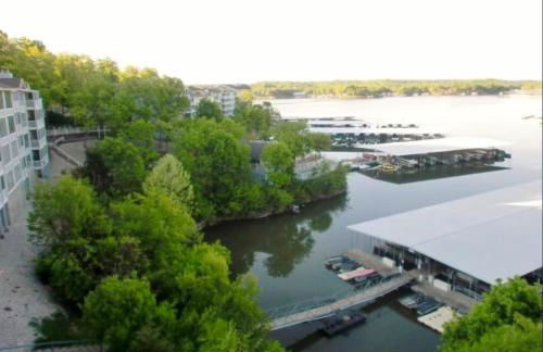 Spacious 3 BR Ozark Penthouse - Foto 9