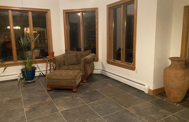 Chestnuthill Countryside Manor - Photo 10