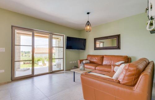 Traumhafte Villa mit beheizbarem Privatpool, Outdoor-Gym, Meerblick, in Umgebung von Weinbergen - Foto 15