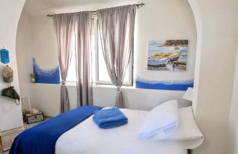 Maria's Private Residence - Photo 7