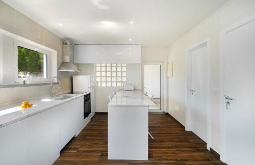 WHome Modern House With Balcony & AC Close To The Sea - Foto 5