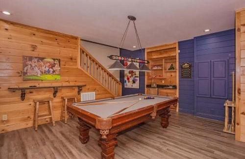 Splashing at the Bluff - Premier Smoky Mountain Views - Indoor Pool Spa - Luxury Cabin - Gatlinburg - Pigeon Forge - Foto 66