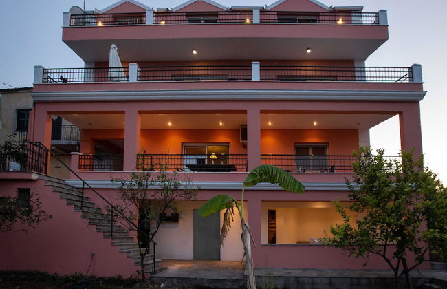 Spacious House with great view in Corfu - Photo 1