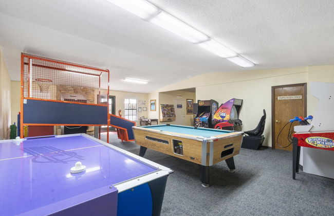 Serene Escape at Table Rock Lake - Photo 31