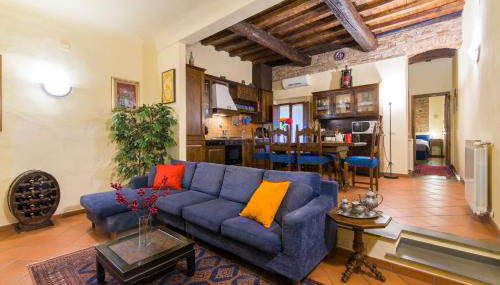 GuestHost - Florence Ariento Romantic Apartment - Foto 3