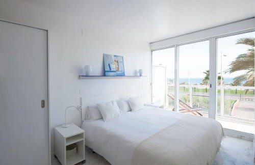 You Stylish Beach Apartments - Photo 6