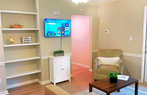 Studio 415 Spring Lake - Fayetteville near Fort Bragg - Accessible 1st Floor with Self Check-in - Perfect for short or long-term stays - Foto 7