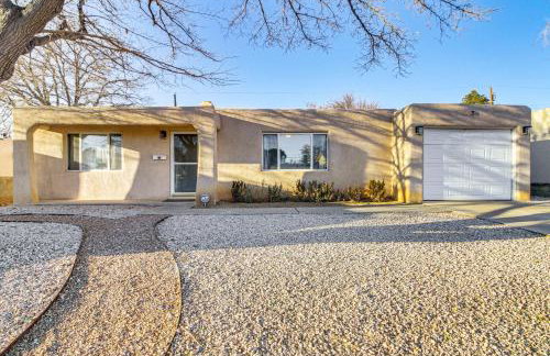 Cozy Home with Grill and Games in Albuquerque! - Photo 28
