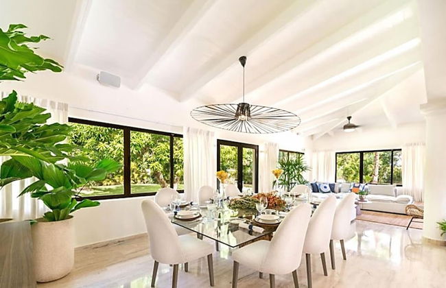 Serene Ultimate Private Paradise Villa - Photo 22