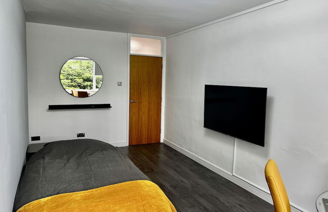 Manchester - 1 Bedroom - Sleeps 3 - Free Parking - Foto 3