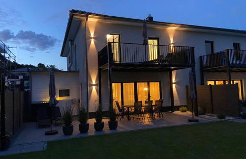 8 Personen Ferienhaus ,,Seegelblick" am Goitzschesee, erste Reihe am Strand mit Sauna, Whirlpool, Kamin, Wallbox & SUP - Foto 35