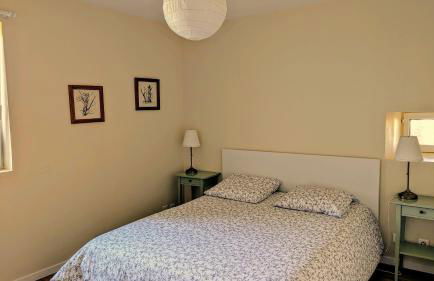 Rez-de-jardin indépendant dans ferme maraichère bio avec grand jardin privatif clos et arboré - Foto 10