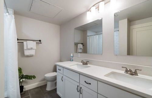 Alphabet District - 2BR Retreat - Prime Locale - Foto 21