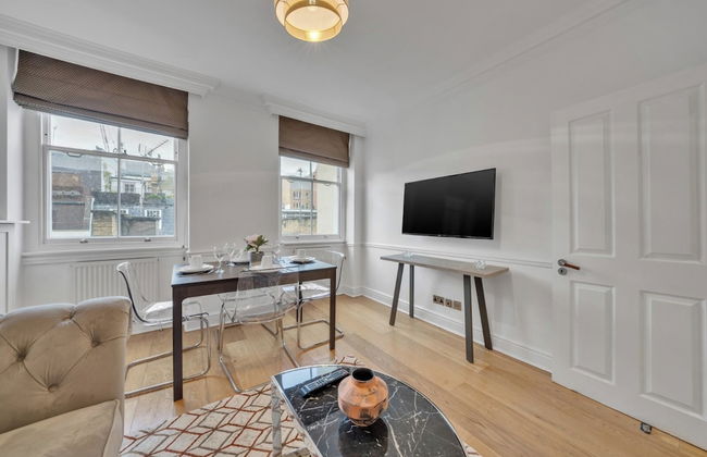 The Hertford Boutique - Photo 52