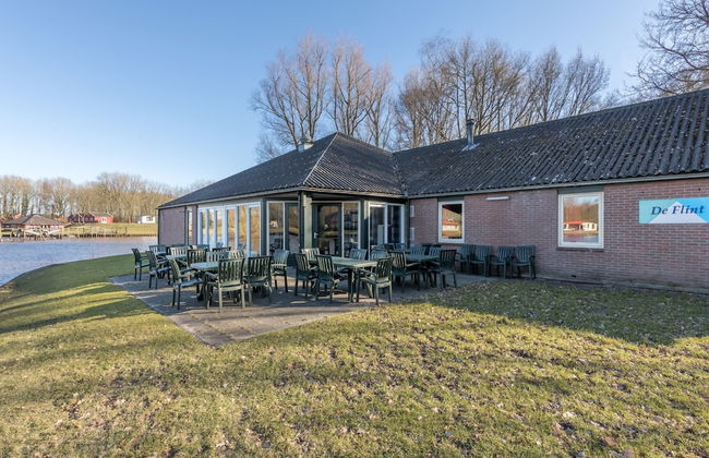 Well Furnished Home for Groups with Dishwasher near Water - Foto 24