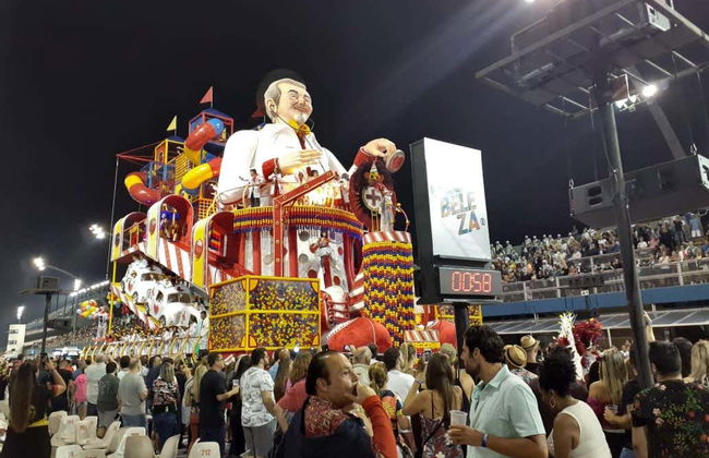 Sao Paulo Carnival Parade VIP Area Experience - Foto 4