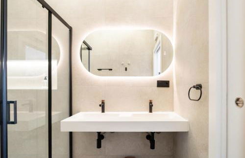 Suite Deluxe Valencia - Ciudad de las Artes - Photo 25