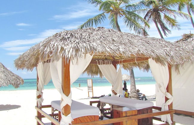 Ducassi Deluxe Studios - Rooftop Pool - Foto 54