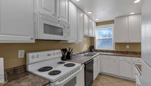 Your Central Columbus Retreat Awaits 5 BR 2 Bath - Foto 4