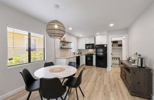 The Friendly Place Downtown Prescott - Photo 2