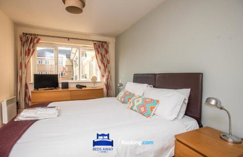 Two Bedroom Apartment By Beds Away Short Lets & Serviced Accommodation Close to Kidlington Airport and Blenheim Palace - Foto 4