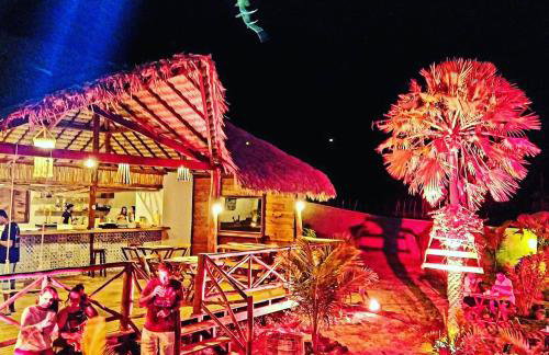 Chalé Kerstin Ar condicionado Pousada 35knots Brasil - Foto 19