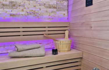 L'audacieuse-Jacuzzi et sauna , miroir suspendu - Foto 10