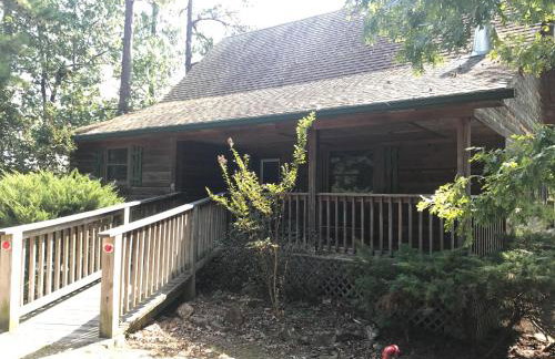 C11, Two bedroom, two bath log-sided, luxury Harbor North cottage with hot tub cottage - Foto 1
