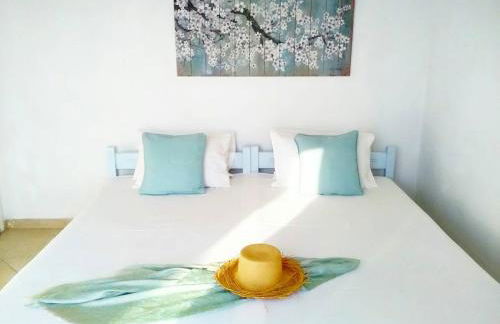 Enalion House - Photo 3