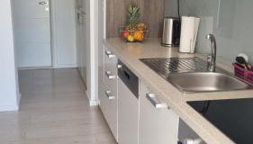 Dominos Apartment - Foto 5, stove