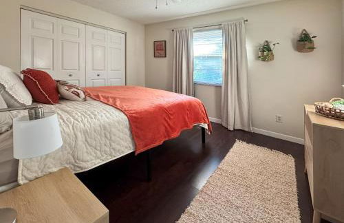 WiFi - Pet Friendly - Laundry - Short - Long Term - Foto 26