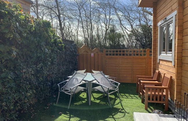 Immaculate Cabin 5 Mins to Inverness Dog Friendly - Photo 12