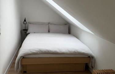 ApartNaest Radeberg - vollausgestattete 1 - bis 4-Zimmer Apartments l 24h Zugang per Code l Check-in Anleitung über Posteingang l Parkplatz auf Anfrage l Frühstück optional - Foto 56