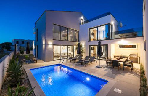 Villa Marie - Photo 1