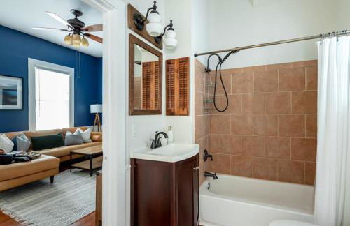 The Montgomery House by Lucky Savannah - Foto 11