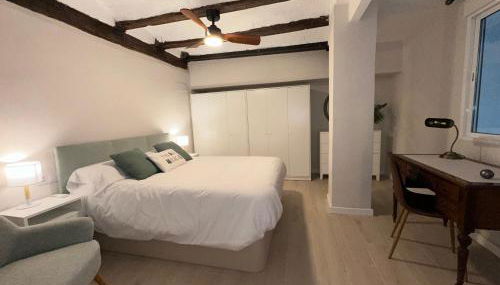 EcoCasa 12PAX perfecta grupos, reforma lujo, junto parada Burjassot metrovalencia, cerca centro Valencia y playa, lavadora, secadora equipamiento total - Foto 5