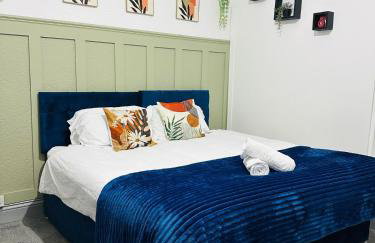 4BDR House By Homesy - Short Term Rental Cardiff - Ideal for Contractors - Foto 43