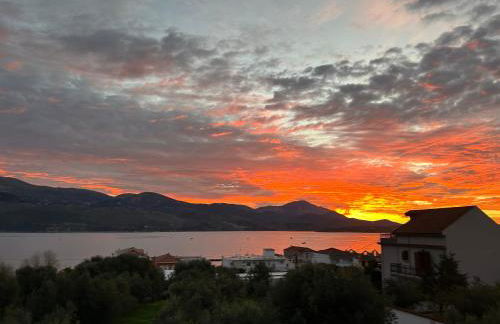 Emelia Apartment - Foto 2