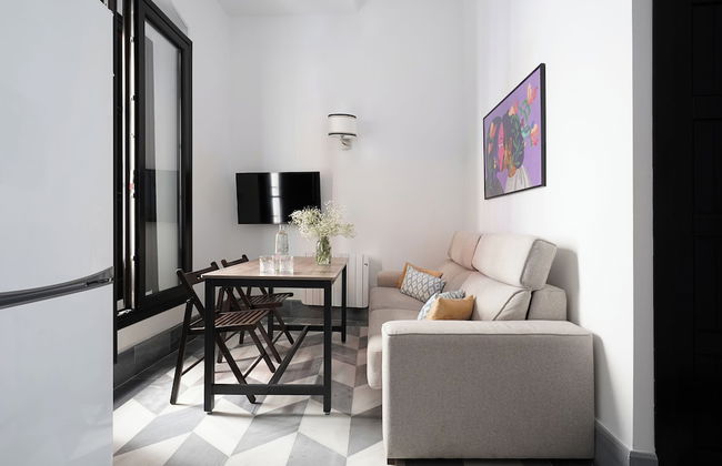 Numa Seville Alegre - Photo 25