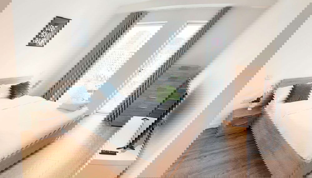 East London 2-bed Apt Sleeps 4, 7 min Walk to Tube - Photo 1, Image principale