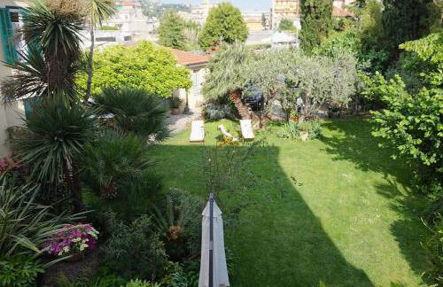 Villa Angelina Holiday Homes I Casa Limone I A pochi chilometri da Sanremo e il suo Festival I Giardino I Parcheggio privato - Photo 11