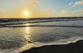 Apartamento Encantador Térreo Piscina B04 - Foto 46